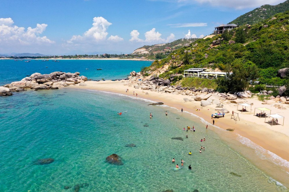 관광 개방: 꾸이년은 새로운 관광을 '환영'할 준비가되었습니다